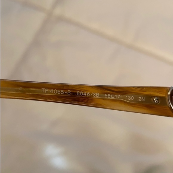 Tiffany & Co sunglasses - Picture 9 of 9